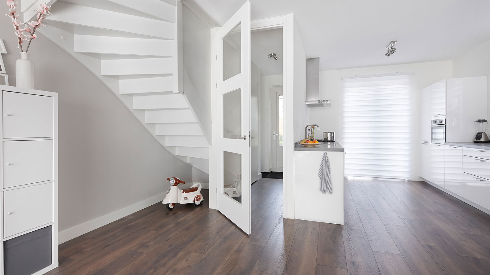 The overall concept must be harmonious and the design of the doors is also very important. Doors enrich the comfort, functionality and atmosphere of rooms.