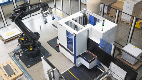 Movimentazione robotizzata FEEDBOT su CNC DRILLTEQ V-500