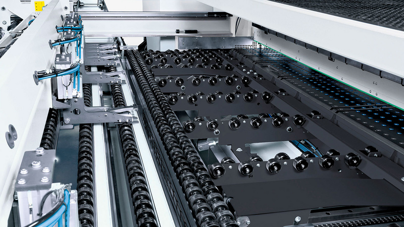 SAWTEQ B-320 flexTec: Empurrador automático