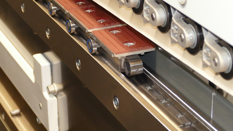 Magnetic chain