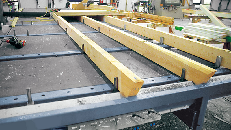 WEINMANN Assemblytable with roof-floor-clamping-unit