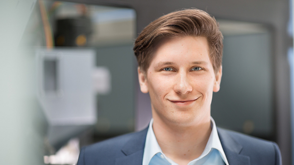 Erfahrungsbericht von Chris Balzer, eines Homag Mitarbeiters. Erfahrungsbericht von Chris Balzer, eines Homag Mitarbeiters.