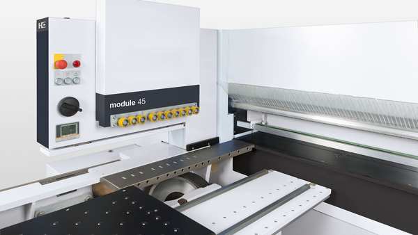 module45 – the cutting-edge option from HOMAG Plattenaufteiltechnik for precise bevel cuts module45 – the cutting-edge option for precise bevel cuts