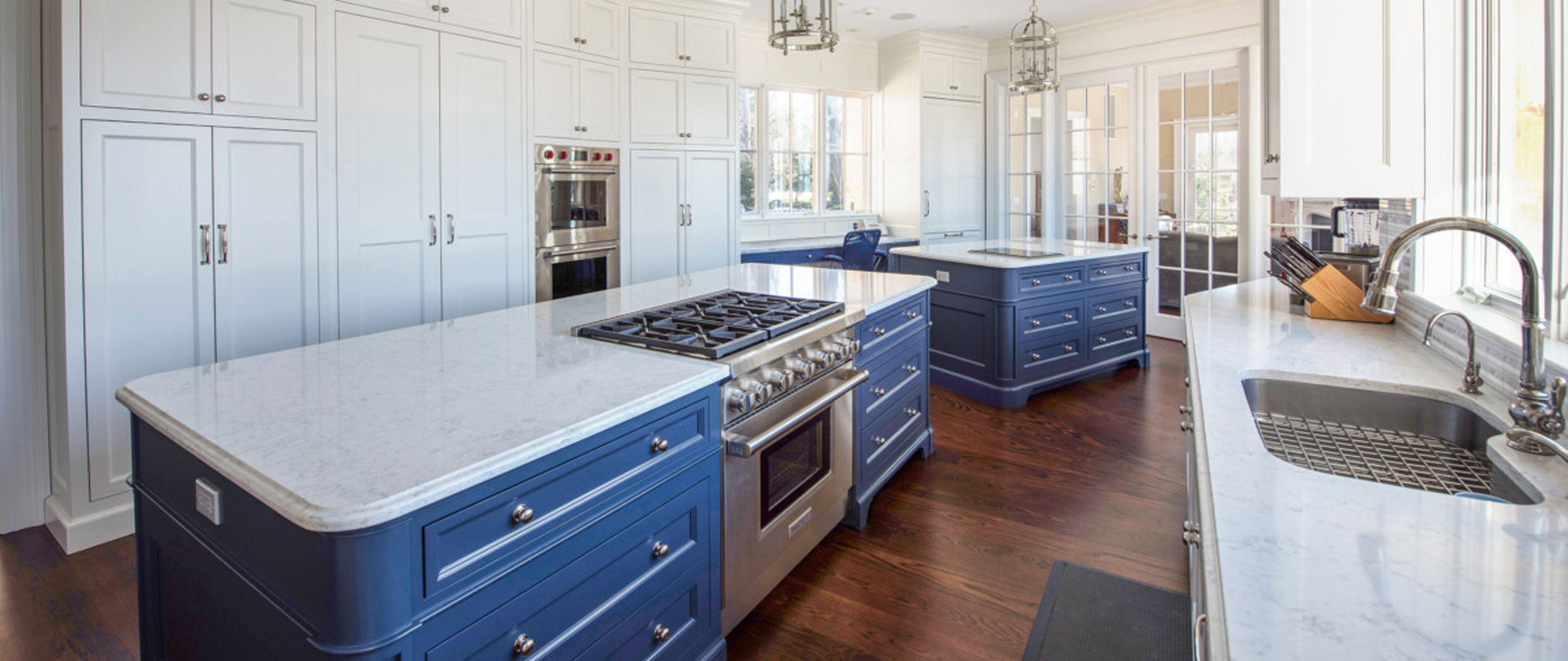 Daily work at Ciuffo Cabinetry: complex kitchens in frame construction