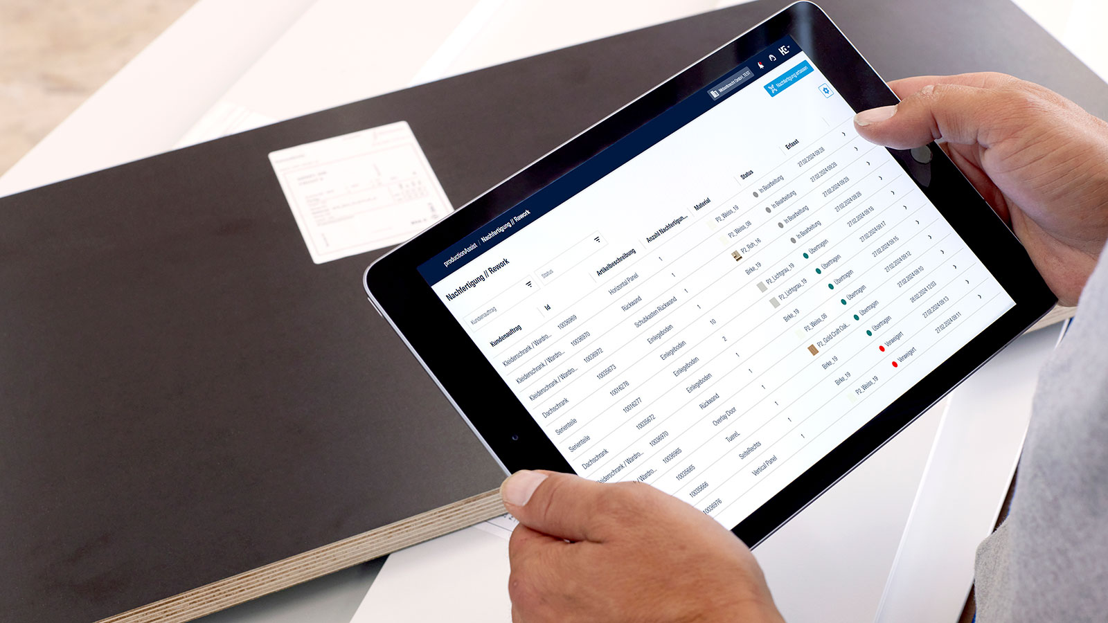 In der Produktion erfassen Sie Ihre Nachfertigung mit nur zwei Klicks!